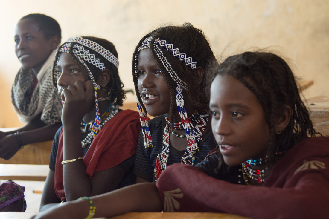 projekte_-_ostafrika_-_aethiopien_-_triad_-_kinder_im_unterricht