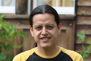 NEWS_142_Interview_01