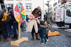 justitia_in_zuerich_-_justitia_on_tour_-_stiftung_kinderdorf_pestalozzi_03