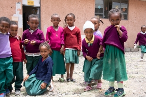 projekte_-_ostafrika_-_aethiopien_-_lachende_kinder_-_stiftung_kinderdorf_pestalozzi