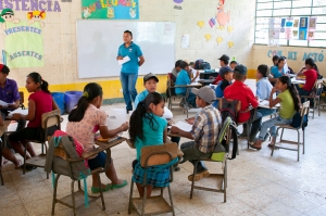 projekte_-_zentralamerika_-_guatemala_-_fe_y_alegria_-_klassenzimmer