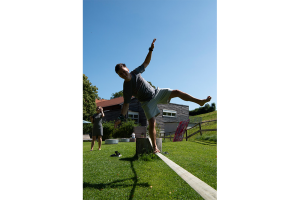 sommerfest_67_slackline_-_stifung_kinderdorf_pestalozzi