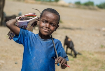 projekte_-_ostafrika_-_aethiopien_-_apda_-_knabe