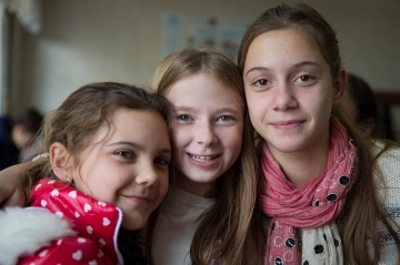 projekte_-_suedosteuropa_-_moldawien_-_laechelnde_maedchen