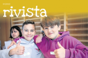 skp22-001_magazin_mockup_it