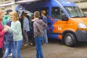 news_140_yt_powerup_01