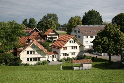image_du_village_-_vacances_en_famille_reka_-_fondation_village_denfants_pestalozzi