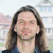 damian_zimmermann_-_leiter_programme_schweiz_-_stiftung_kinderdorf_pestalozzi